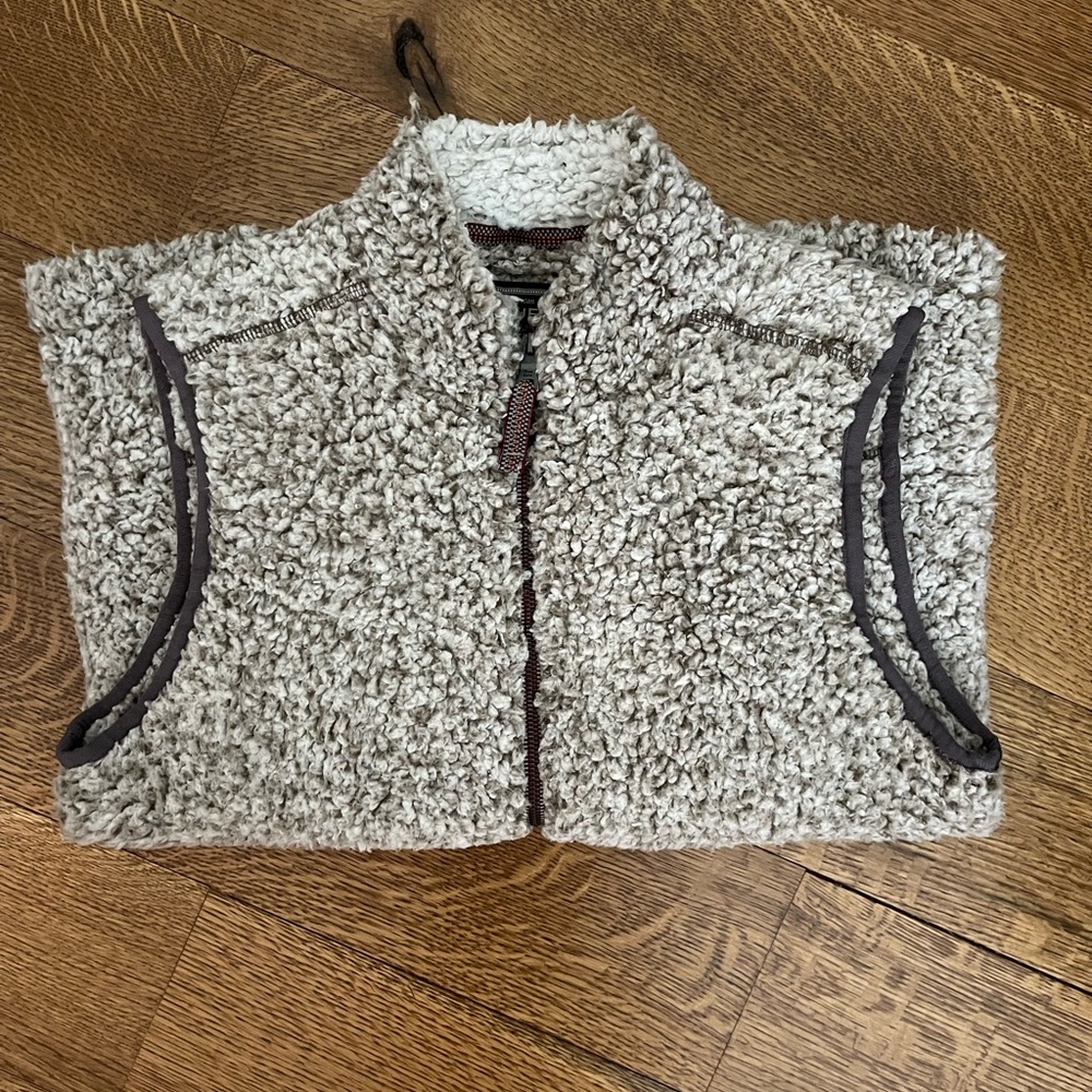 True Grit Frosty Tipped Vest